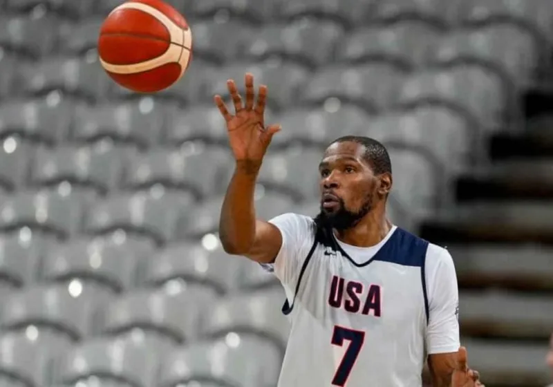 Tiểu sử Kevin Durant - Hành trình từ sân bóng rổ nghiệp dư đến siêu sao NBA