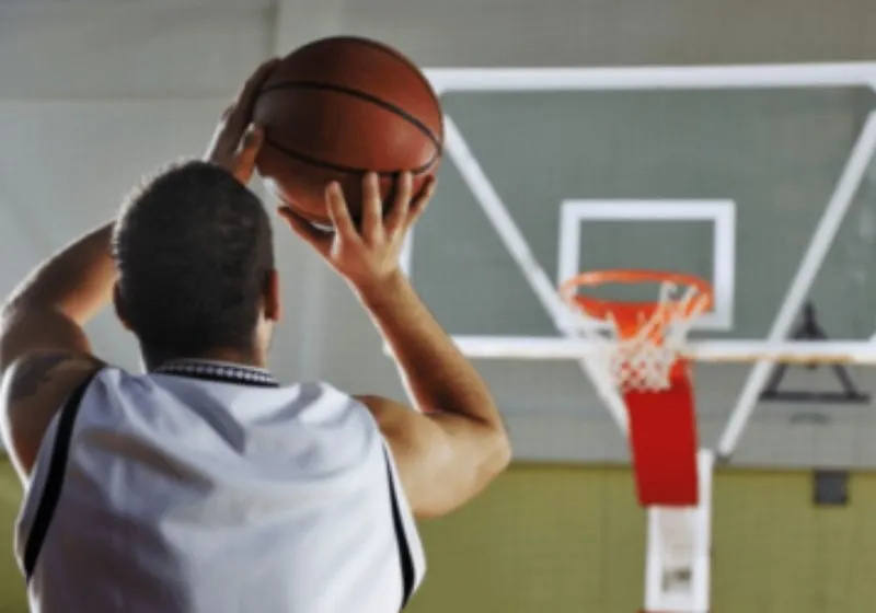 Lời khuyên để cải thiện kỹ thuật ném bóng rổ